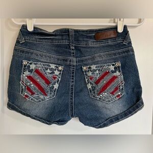 Wallflower shorts